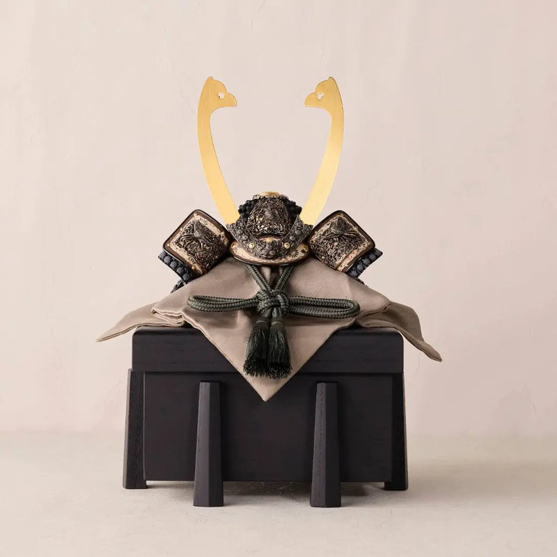 奉納兜　無双雀　鉄色威　1/5スケール